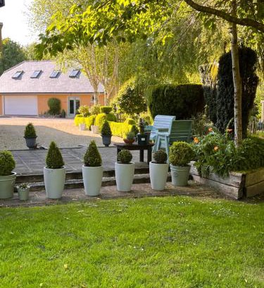 Two Mile House Casa | The Mews