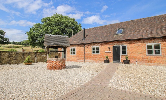 Acton Scott Cabaña | La sala de ordeño, WESTHOPE