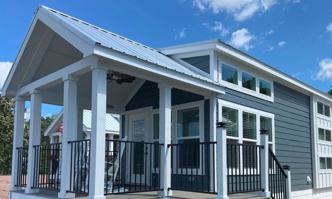 Sherrills Ford Casa | The Minnow - A Tiny Home on Lake Norman