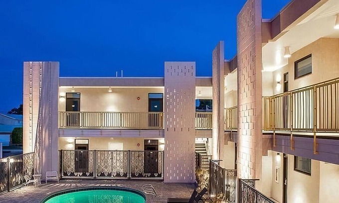 West Old Town Hotel | The Monterey Motel