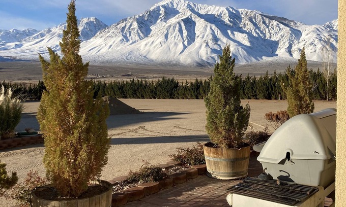 Mesa Casa | The most beautiful views in the the Eastern Sierra!