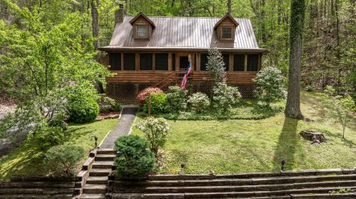 Bryson City Casa | The Mountain Forager Cabin, Bryson City NC