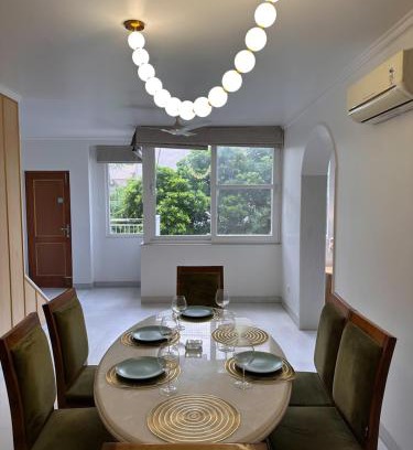 D6 Apartamento | The Mustard Mansion - 5 BHK