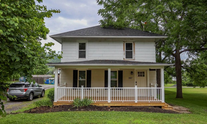 Town of Jerusalem Casa | The Myst: "Affordable getaway in the Finger Lakes"