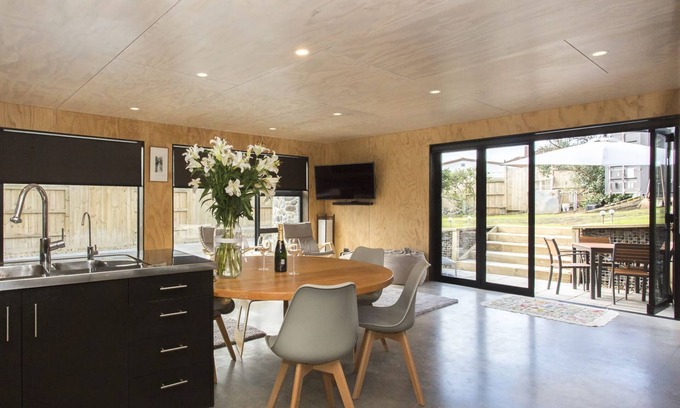 Fitzroy Casa | THE NATURAL HOME PRIME FITZROY LOCATION
