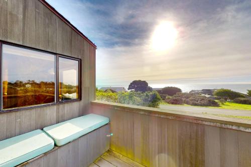 Sea Ranch Casa | The Nautilus