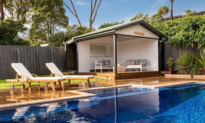 McCrae Casa | The Navigator with heated pool and spa