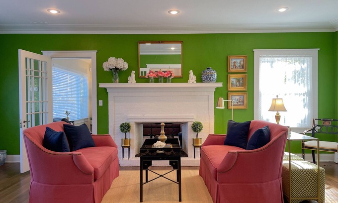 Waukegan Casa | The Navy House is what memories are made of.