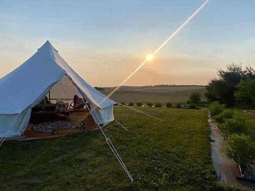 Shreve Otro | The Nest at Hummingbird Hill - Glamp tent
