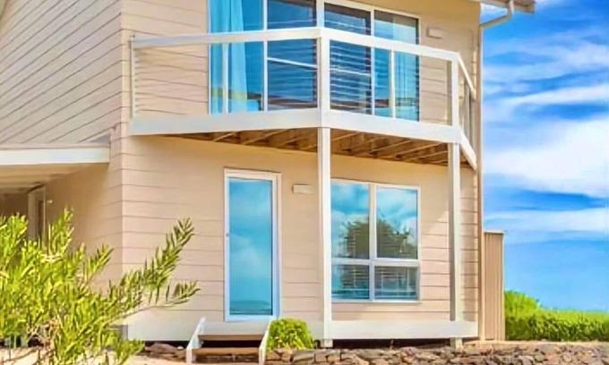 McCracken Casa | The Nest Holiday Retreat—the ultimate coastal getaway for families or couples.
