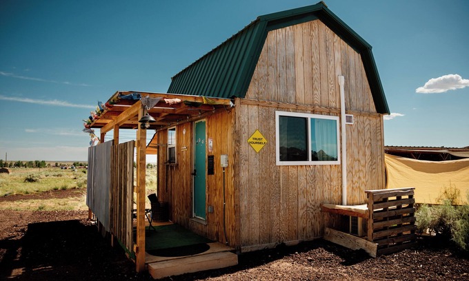 Mohave County Cabina | The Nest: Tiny home