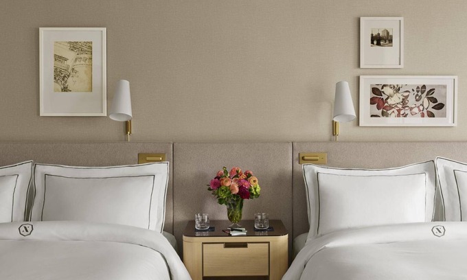 Back Bay East Hotel | The Newbury Boston, 3 Rooms With 2 Queen Beds!