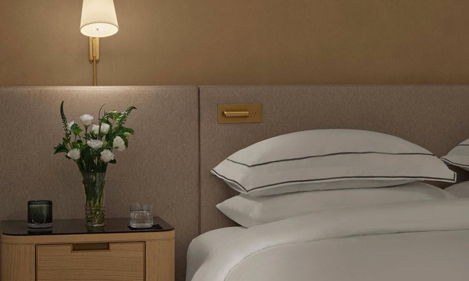 Back Bay East Hotel | The Newbury Boston, 4 Rooms With 2 Queen Beds!
