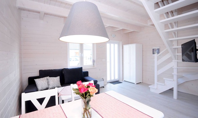 Grzybowo Casa | El "White Cottage Lux" de nueva construcción, Grzybowo en Um Kolberg, 1-6 personas