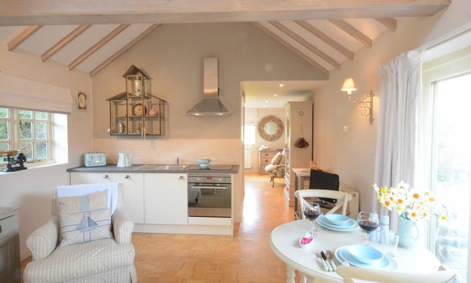 Saxmundham Cabaña | The Nookery at Snape Hall
