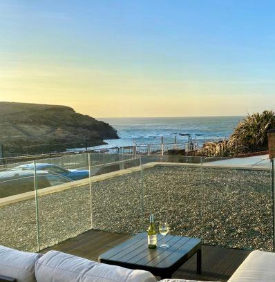 Portrush Apartamento | The North Cove, 20m to the Sea, Modern Studio Apartment