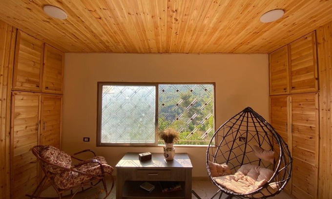 Suwailih Otro | The Oaks Farm, near Abu Mahmoud Rock Clift and on the Jordan trial