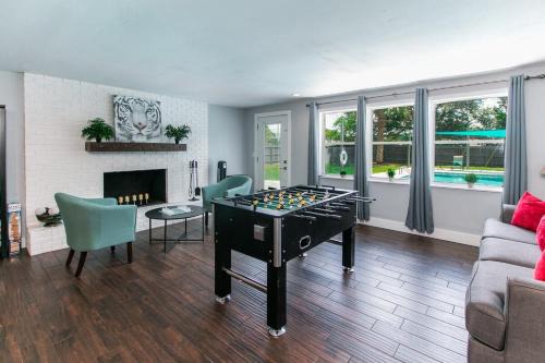 Gainesville Casa | The Oasis with New Salt Pool Close to Everything