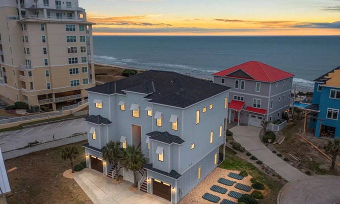 Crystal Coast Casa | The Ocean Pearl - A Waterfront Beach Retreat