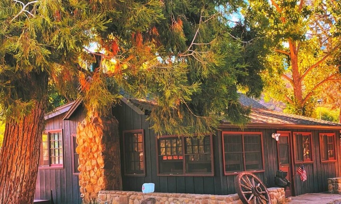 Ojai Otro | The Ojai Cowboy Cabin at Rancho Grande