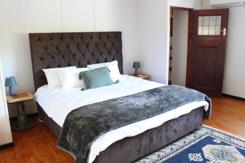 Bathurst Casa | The Old Barracks Boutique Guesthouse