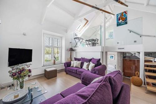 Truro Casa | The Old Chapel