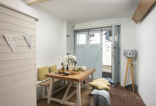 St. Agnes Casa | The Old Cornstore