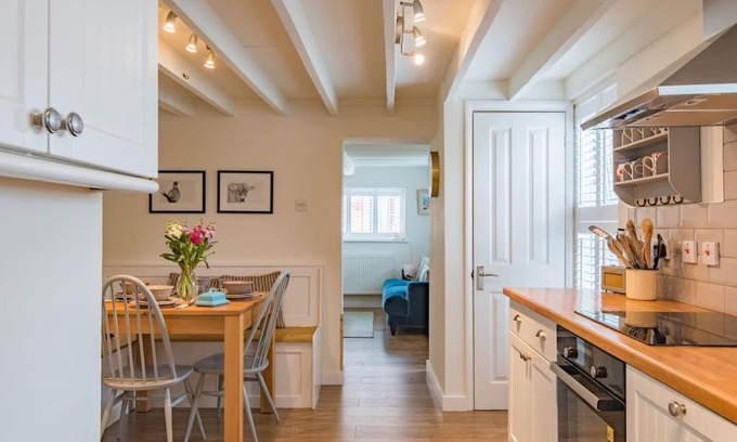 Deal Casa | The Old Cottage