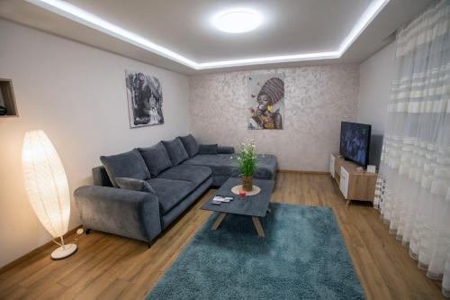Savamala Apartamento | The Old Courtyard