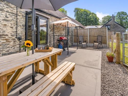 Cribyn Casa | The Old Cowsheds 2 - Shippon - Uk49787