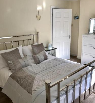 Newmillerdam Casa | The Old Dairy
