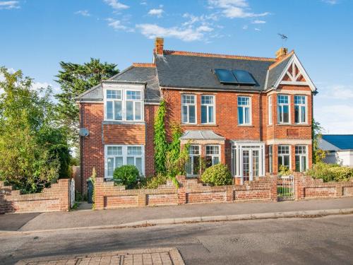 Tankerton Casa | The Old Doctors Manor House