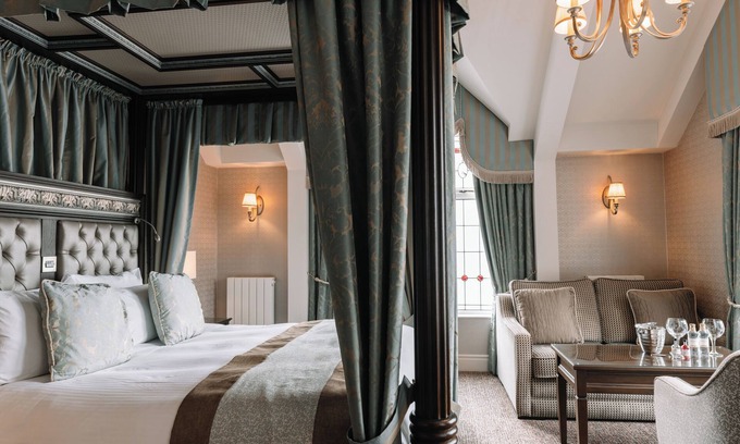 Helen's Bay Hotel | The Old Inn Crawfordsburn