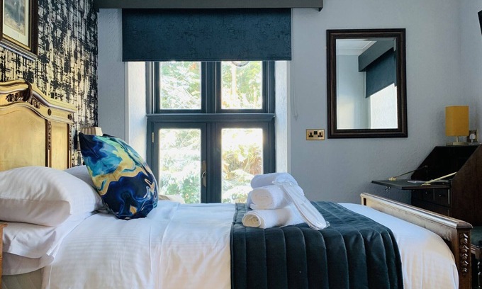 Forres Casa | The Old Mill Inn Brodie