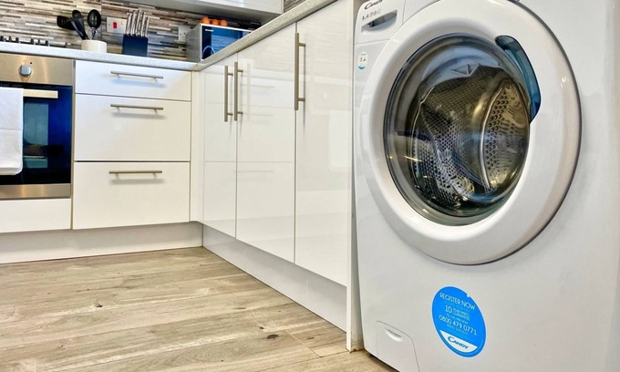 Lower Shelton Apartamento | The Old Post-Office | Close to Amenities | eco-Short Term Let by SILVA
