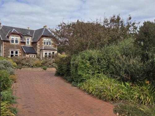 Largs Casa | The Old Rectory