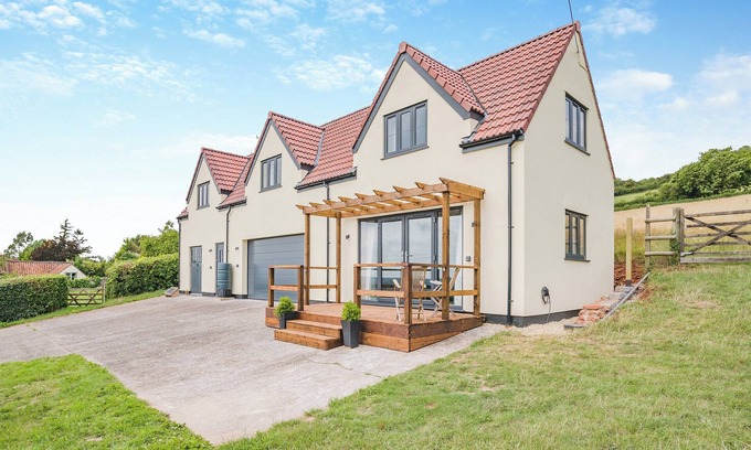 Cheddar Cabaña | The Old Stable At Henley View
