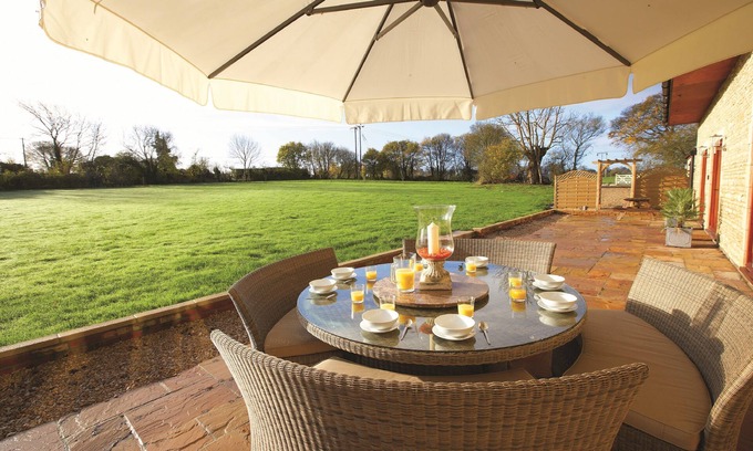 Gastard Casa | The Old Stables es una bonita casa de campo en Wiltshire, con capacidad para ocho personas, ideal para niños.
