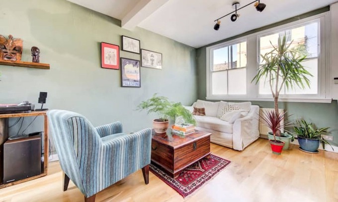 Ferndale Casa | The Old Sweetshop 2 Bedroom House Brixton/Clapham