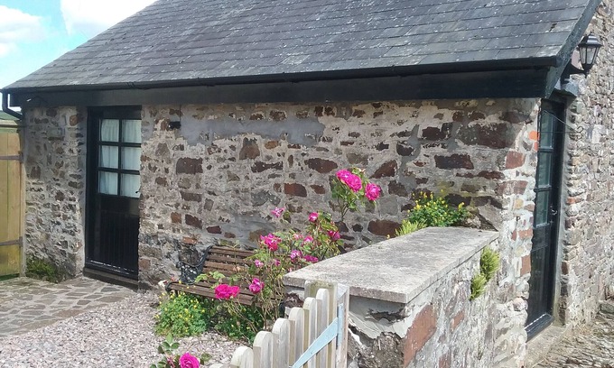 Knowstone Cabaña | El viejo taller, KNOWSTONE