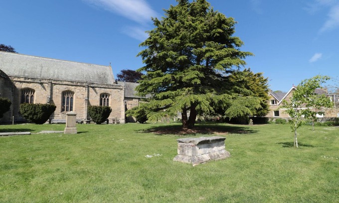 Warkworth Cabaña | The Olde Stables