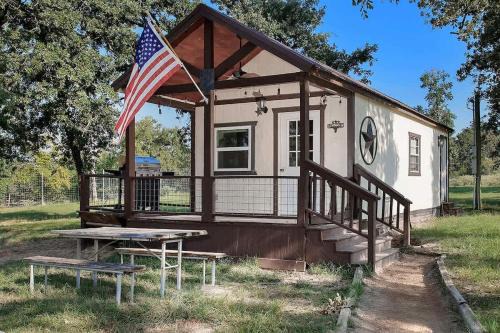 Centerville Casa | The Omni Cabin At Our Texas Ranch