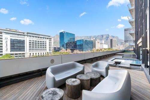 Victoria and Alfred Waterfront Apartamento | The Onyx 719 by Host Agents