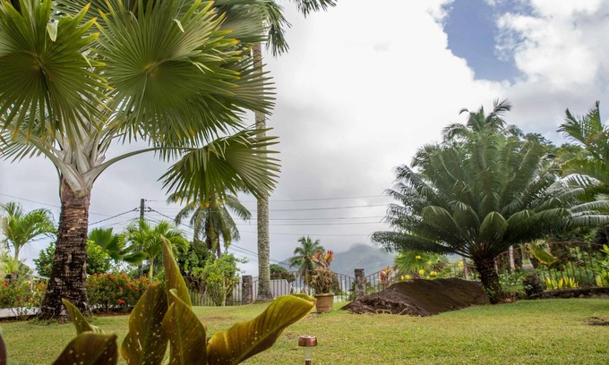 Mahe Island Casa | The Orchard Holiday Home