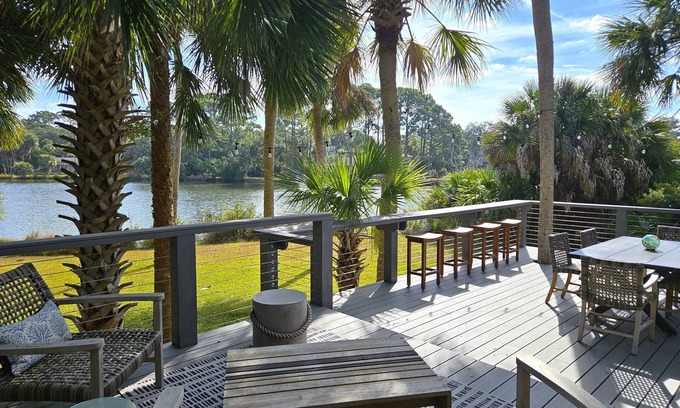 Blue Heron Lake Casa | The Otter House - New to VRBO! Resort Access Included!