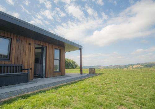 Crich Cabina | The Outside-Inn Wirksworth