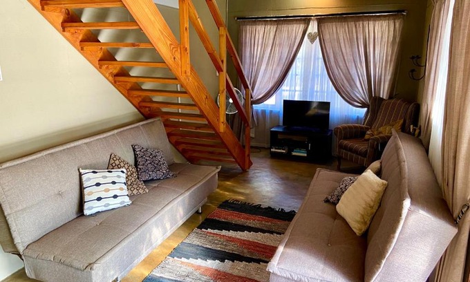Nelspruit Apartamento | The Owls Thatch Guestcottage