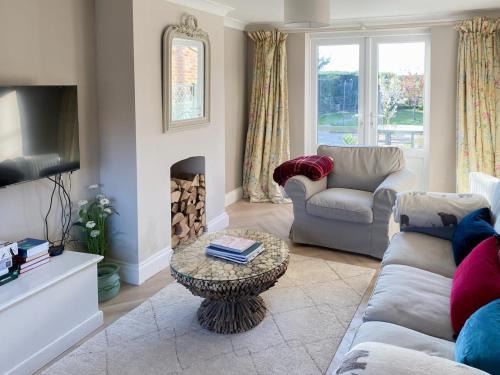 Docking Casa | The Oyster Catcher