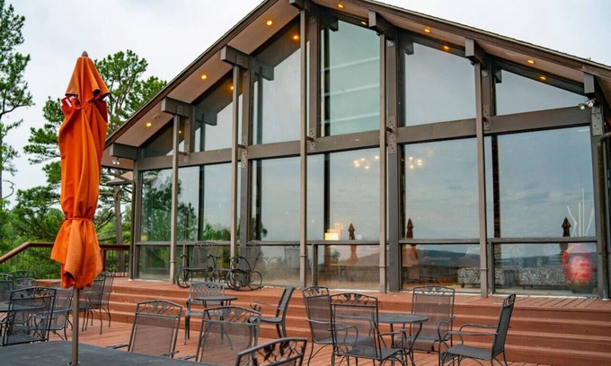 Eureka Springs Casa | The Ozark Deck House Near Kings River+Wifi+Gated
