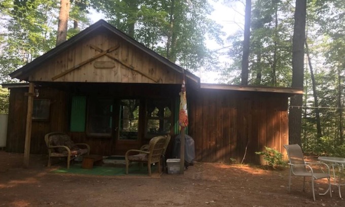 Boulder Junction Cabina | (The Pad) Rustic 2 bedroom cabin on Nichols Lake